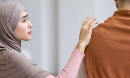 Innallaha Yusmiu Mayasha Wazifa for Husband love