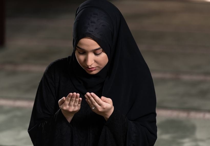 Inna Ma’iya Rabbi Sayadin for Husband