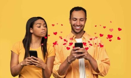 Signs your Husband is Emotionally Cheating