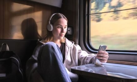 Surah Nisa Ayat 113 Wazifa to Settle Abroad with Husband​